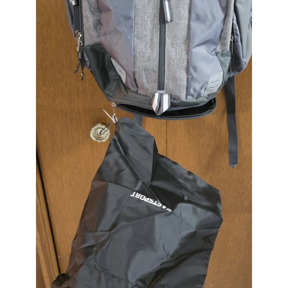 Eastsport Gray  Rally Sport Backpack Laptop Tech Sleeve‎